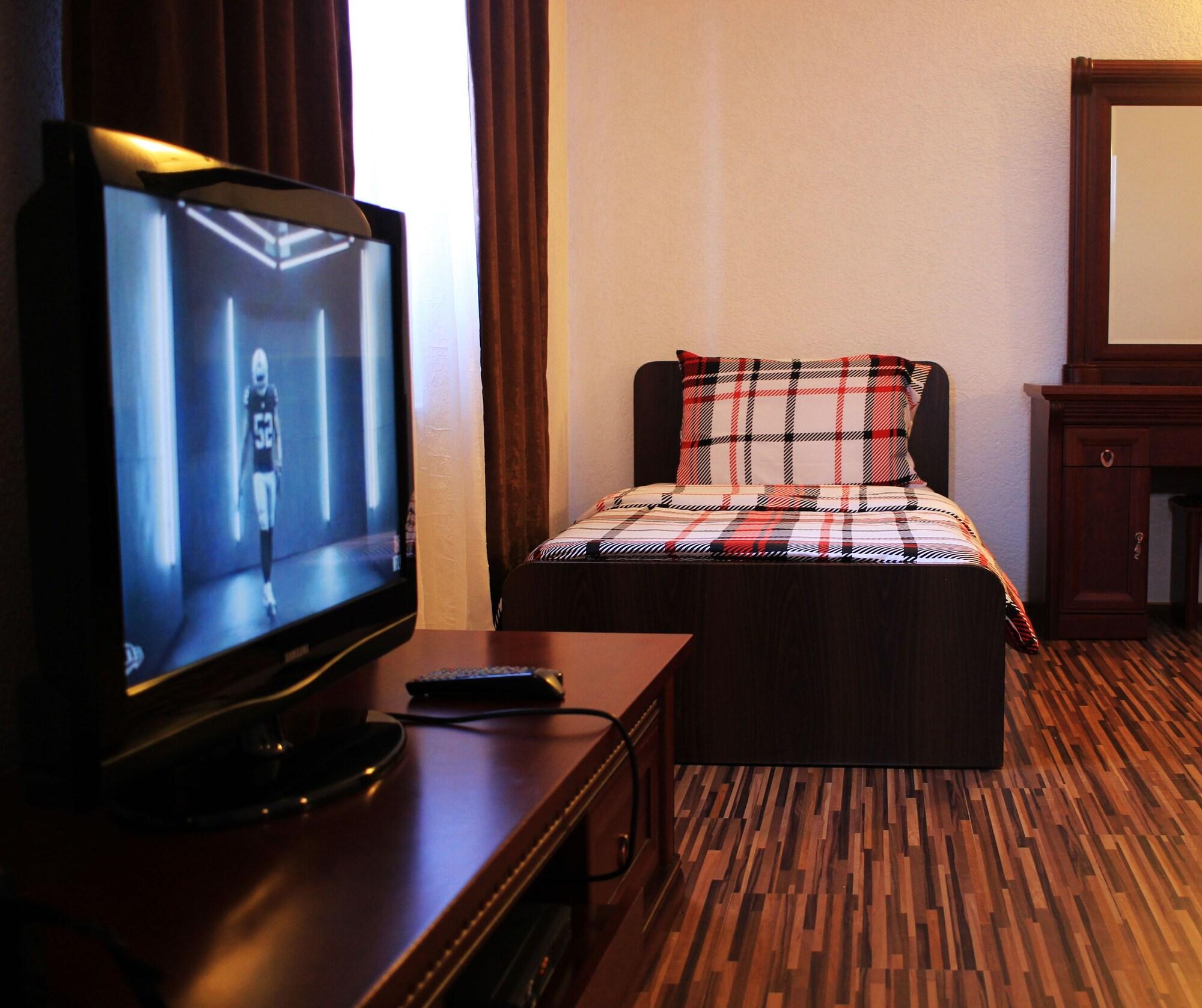 Hotel Denis Pristina Esterno foto